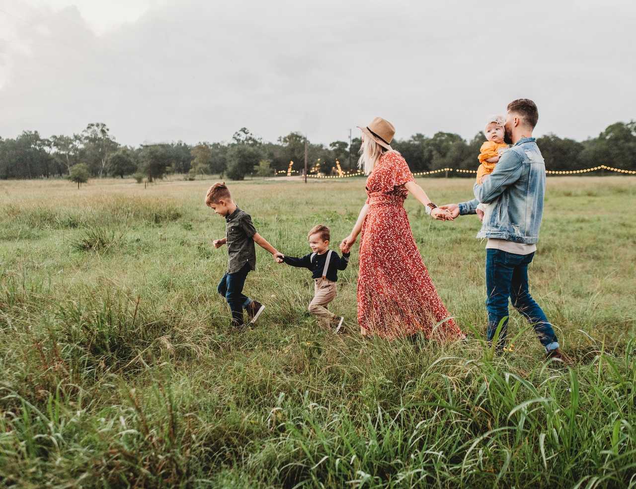 familly having a day in the countryside saying happy mother's day wishes