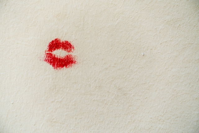 red kiss mark on a wall things to say after the first kiss