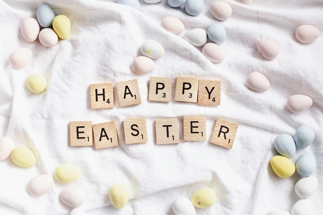 featured image thumbnail for post 🐇 Happy Easter Wishes, Messages & Greetings for 2025