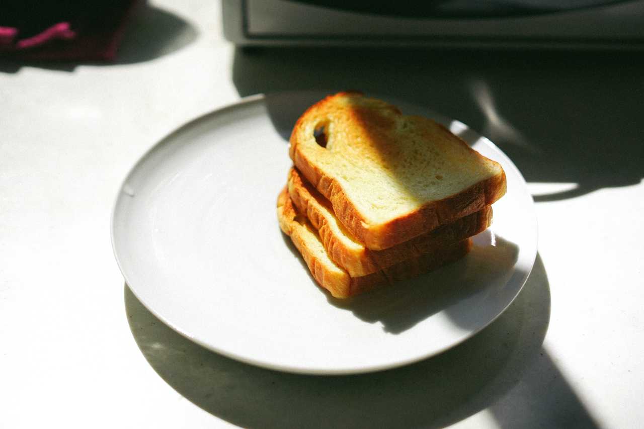toast breads in a plate for sending good morning dad messages and quotes online